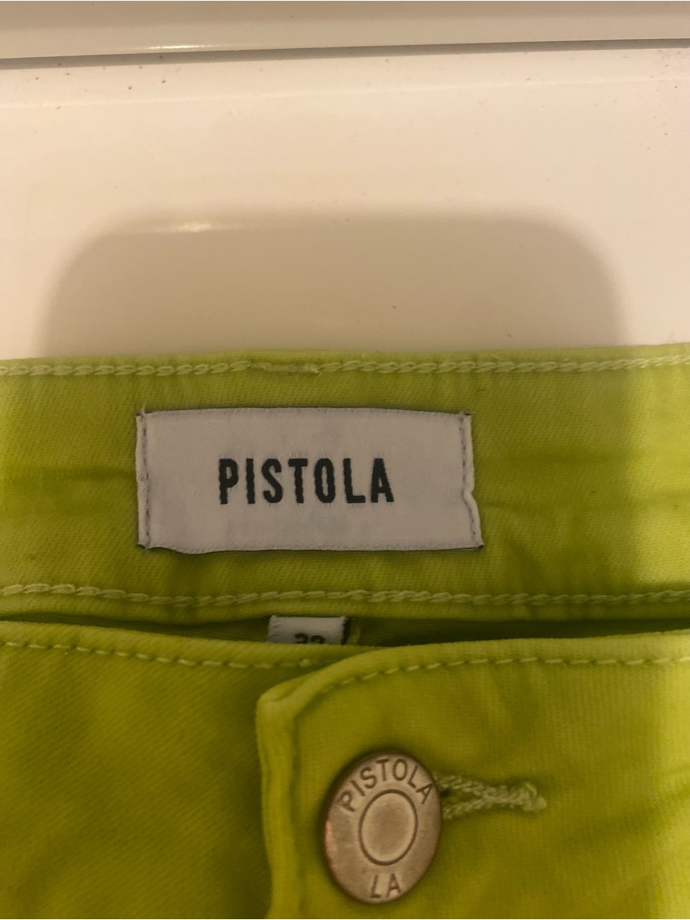 Pistola Lime Green Jeans SIZE 32 see pics ( from SMOKE FREE PET FREE HOME)